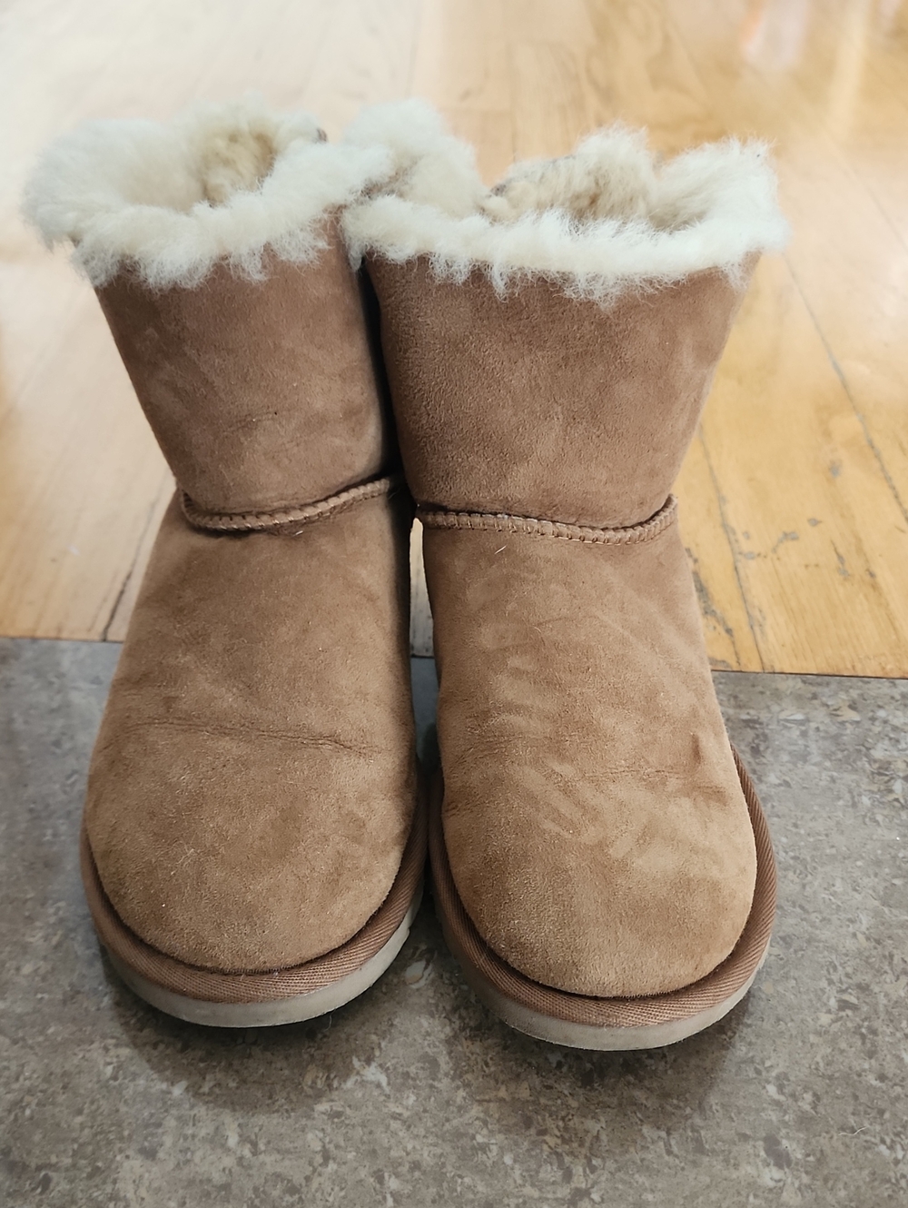 UGG Bow Chestnut Suede Shearling Short Booties